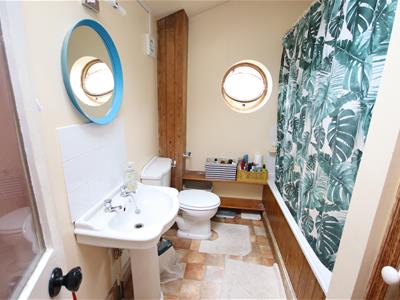 Picture 5